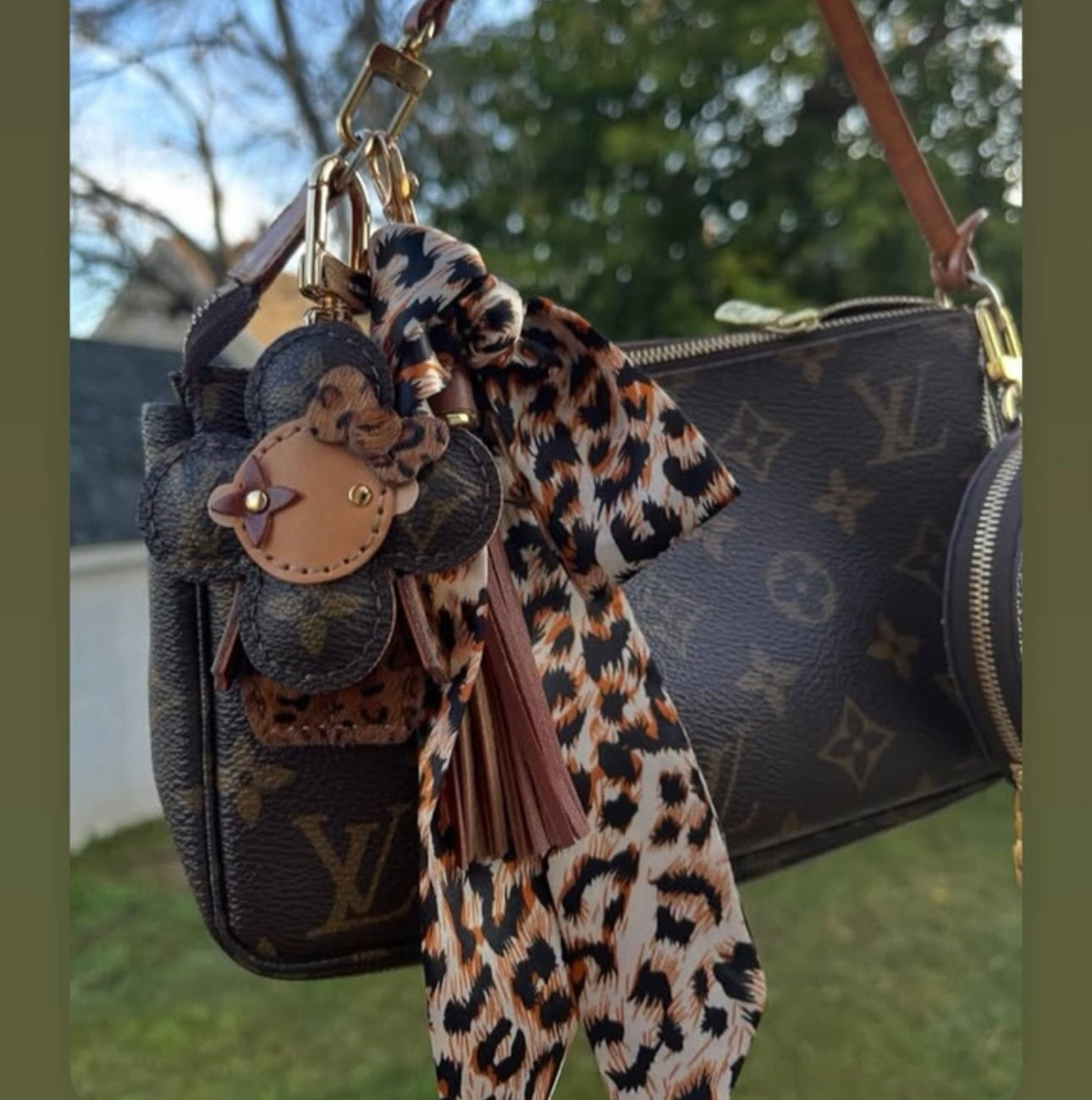 Vivi Bag Charm In Mono Lulu With Leopard Bow