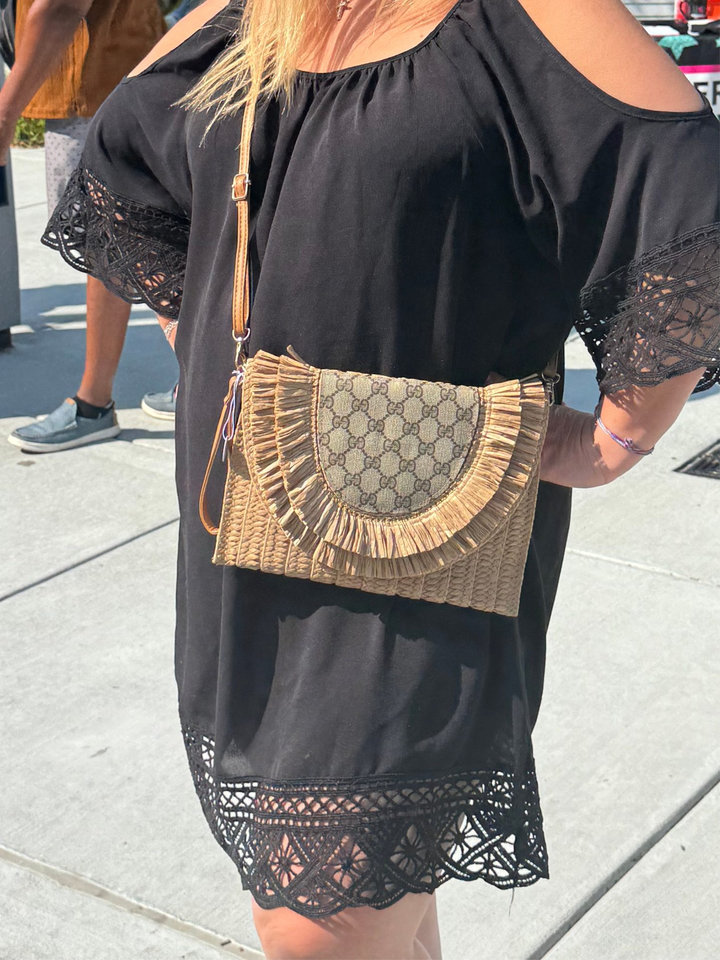 Large Raffia Clutch Crossbody in Brown GiGi