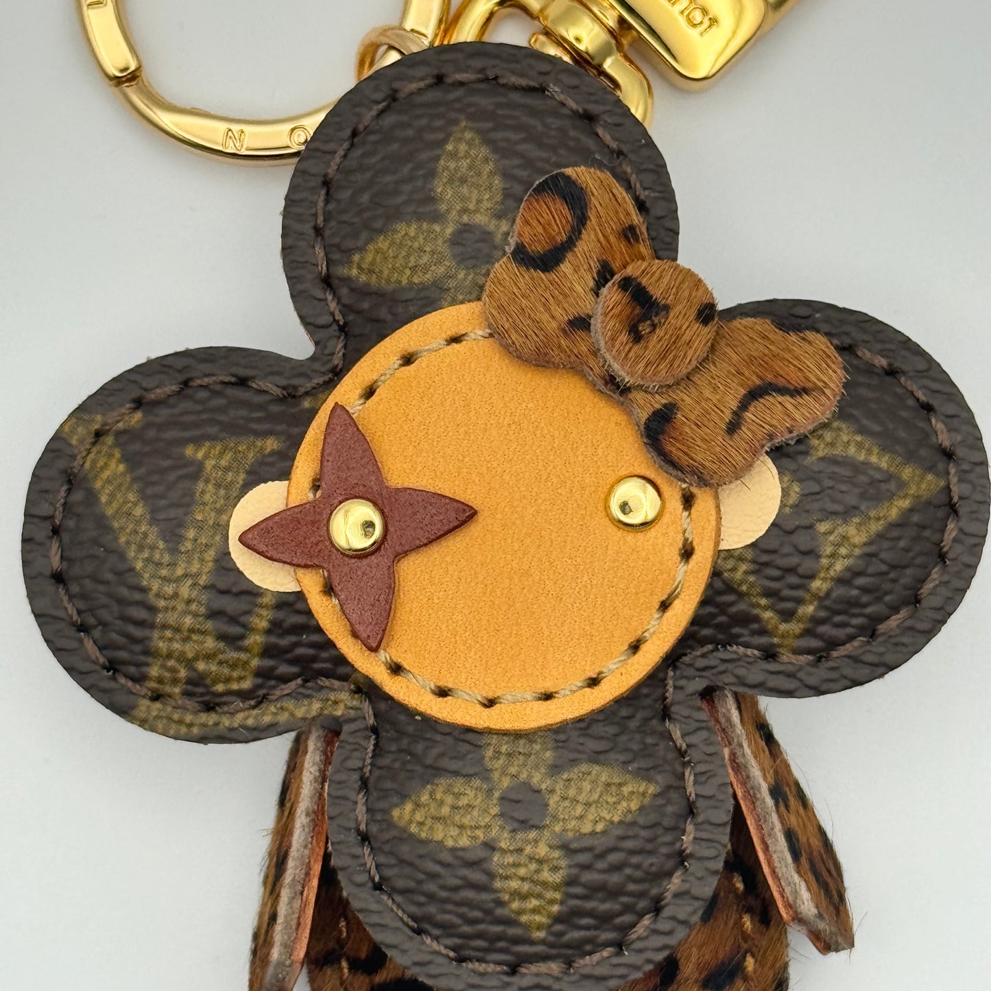 Vivi Bag Charm In Mono Lulu With Leopard Bow