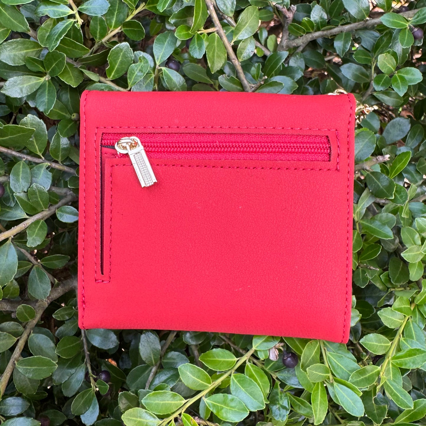 Red Compact Wallet With Floral Gigi