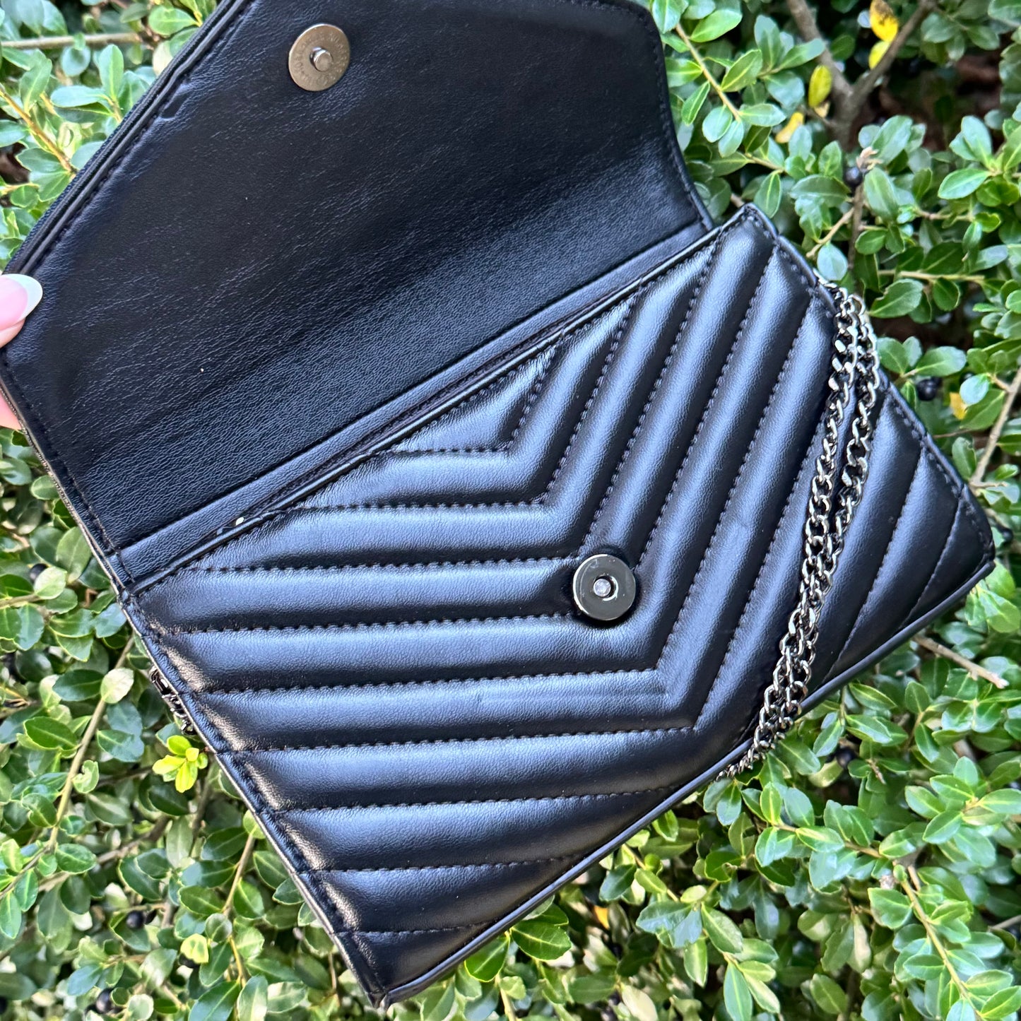 Black Chevron Gigi Envelope Flap Bag Crossbody