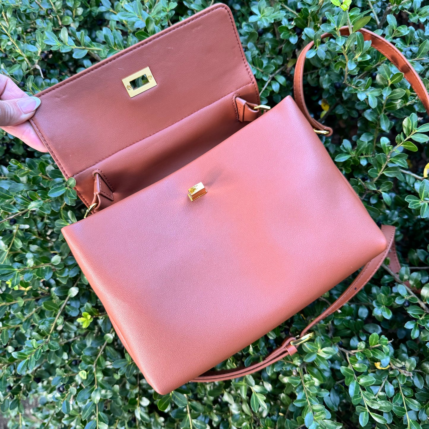 Light Brown Satchel Crossbody Flap Bag Turlock